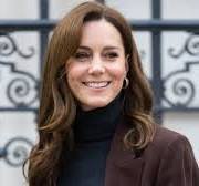 kate middleton is reportedly holding a crucial meeting